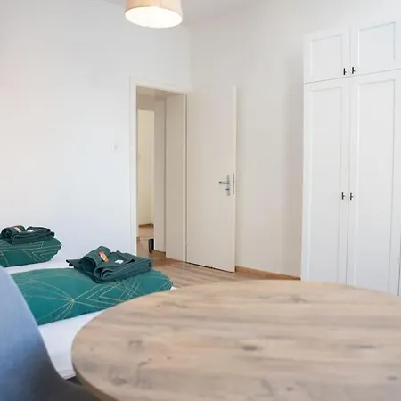 Helle 2-zimmer * Augsburgo